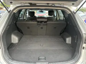 Hyundai Santa Fe GLS 4dr SUV AWD (3.3L 6cyl 6A) 2015 Silver