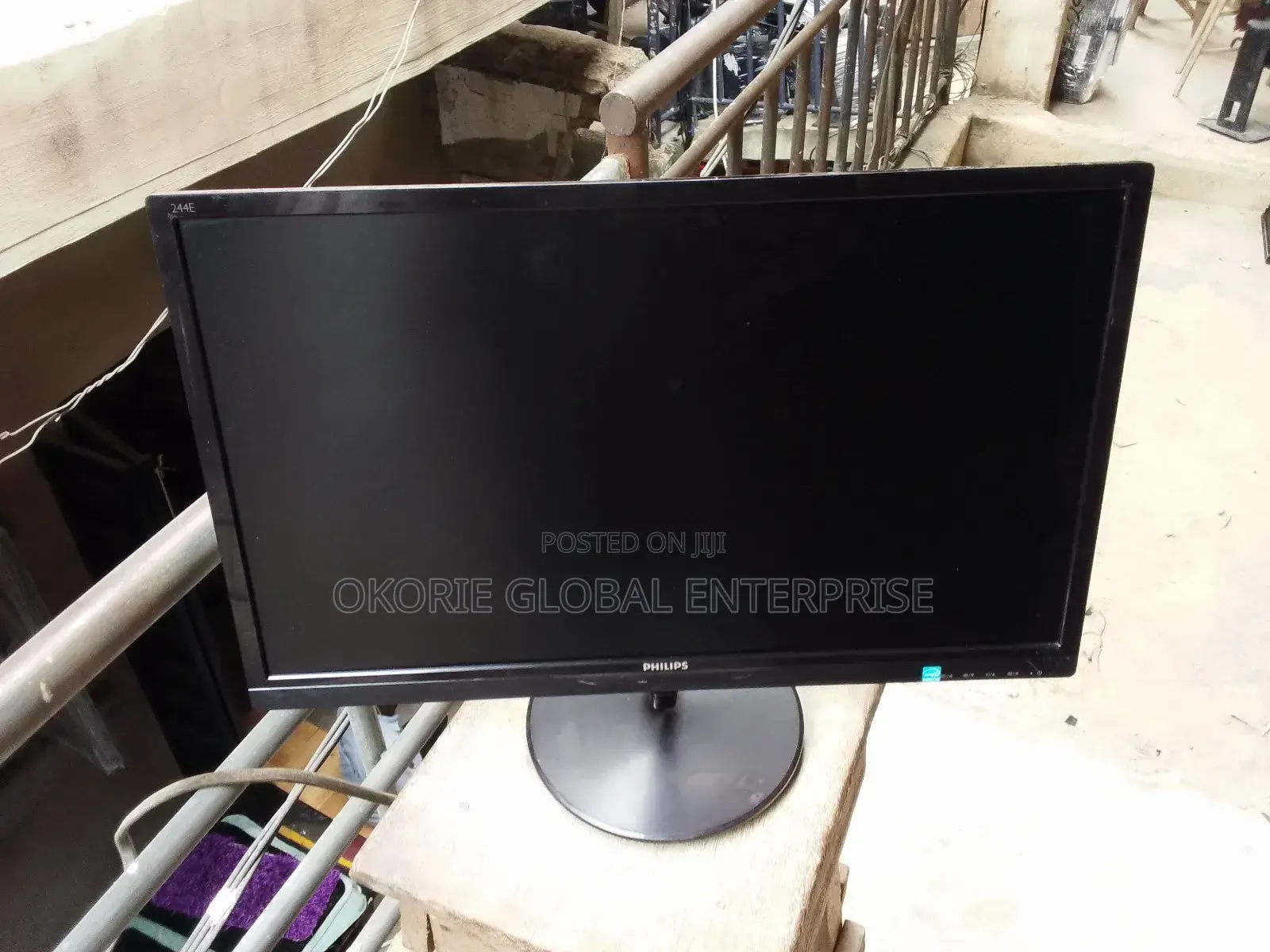 Computer Monitor for Graphic Design and Gaming