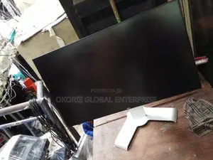 Dell Ips Frameless Monitor for Graphic Design and Gaming