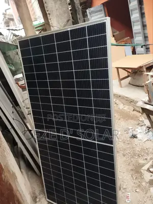 600w Jinko Solar Panel