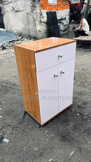 22*3 Feets Cabinet