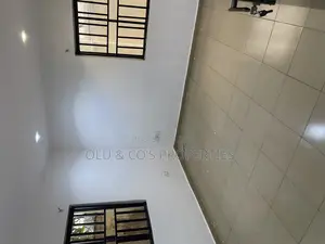 2bdrm Bungalow in Wuye for rent