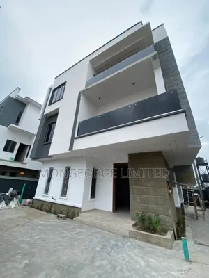 5bdrm Duplex in Ikeja for sale