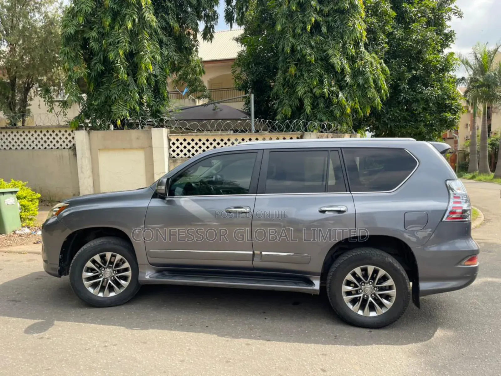 Lexus GX 2016 Gray