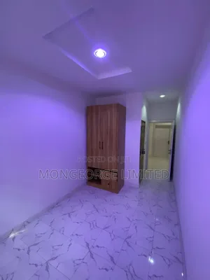 4bdrm Townhouse / Terrace in Ikota for rent