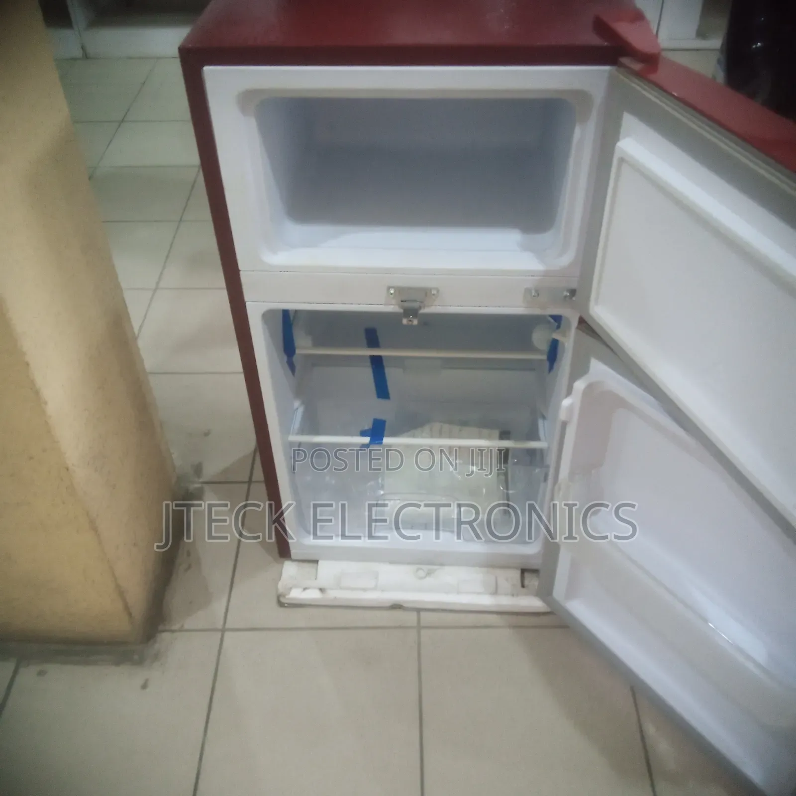 Polyester Table Top Fridge