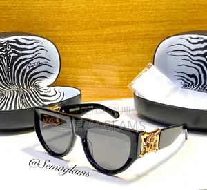 Photo - Stylish Square Roberto Cavalli Glasses for Women Fashionabl