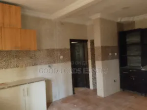 5bdrm House in Ikeja Gra for rent