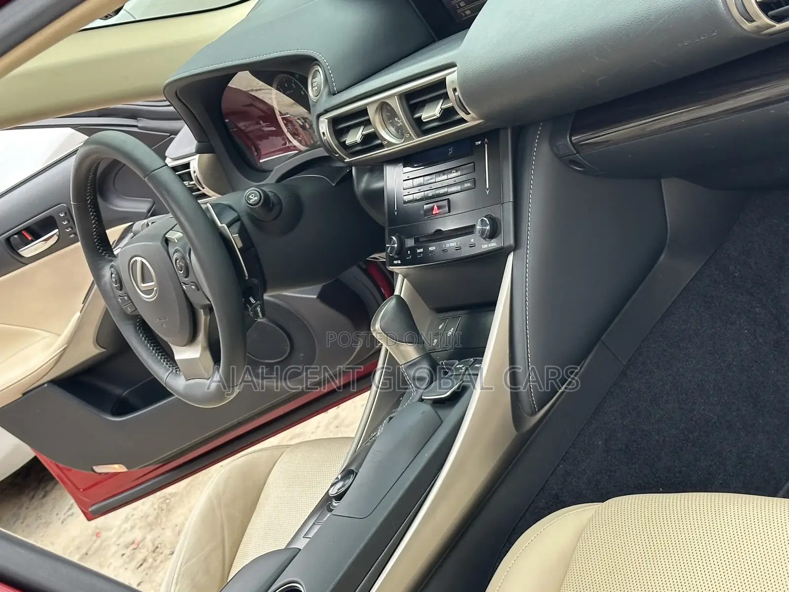 Lexus IS 250 2014 Red