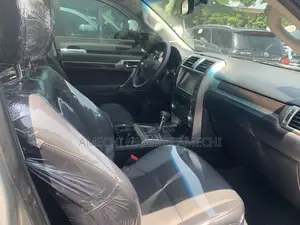 Lexus GX 460 Luxury 2017 Silver