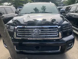 Toyota Sequoia Platinum 4x4 2019 Black