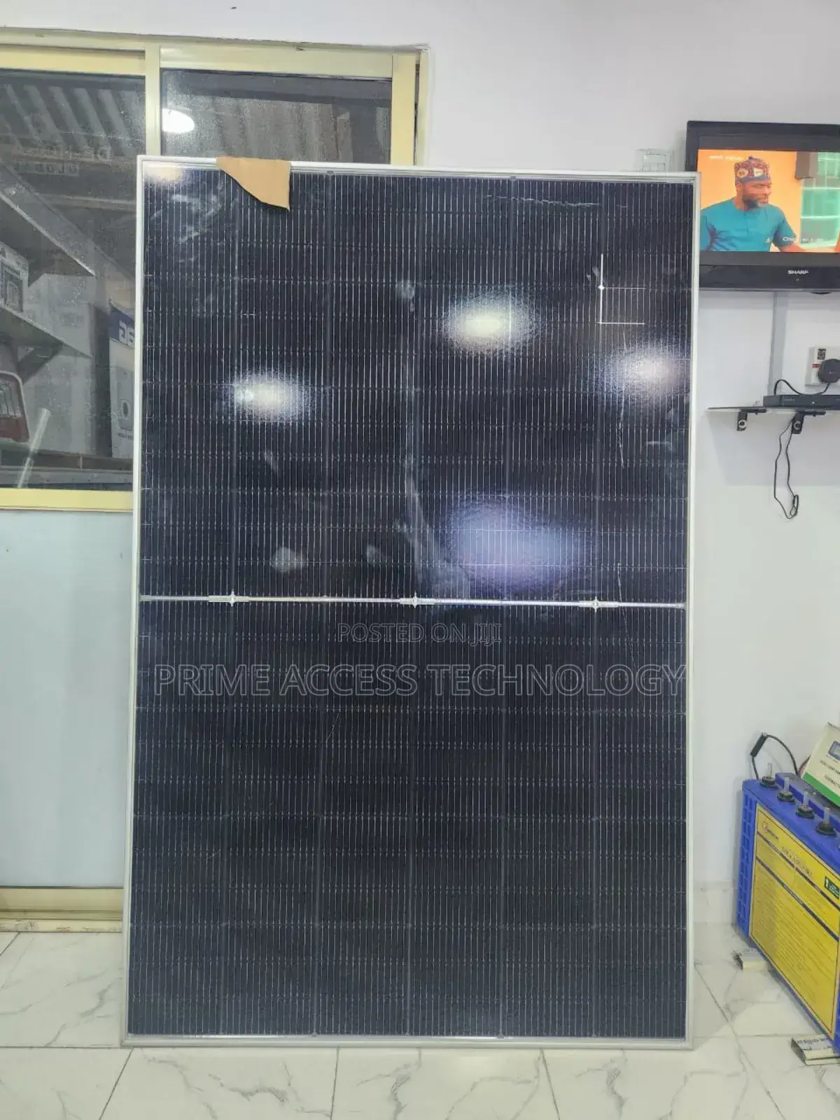 580watts Beneficial Half Cuts Solar Panel