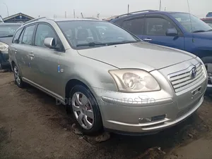 Toyota Avensis 1.8 Executive 2005 Silver