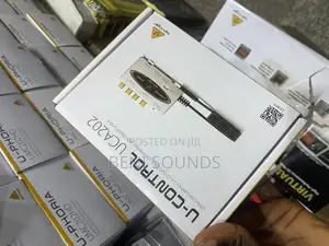 Behringer U-Control (Uca202)