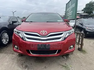 Photo - Toyota Venza Limited 4dr Wagon AWD (3.5L 6cyl 6A) 2014 Red