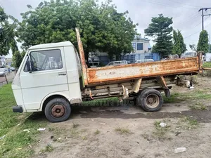 Photo - Volkswagen LT 2002 White