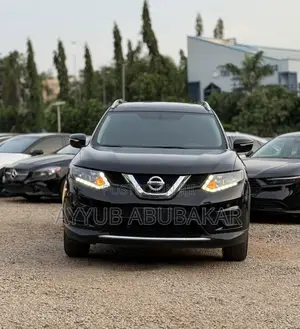 Photo - Nissan Rogue 2015 Black