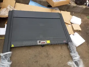 Rollover Bar/Booth Bar) Booth Carrier for F150 and Tundra