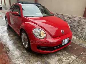 Volkswagen Beetle 2.5L Fender Edition 2013 Red
