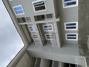 2bdrm Block of Flats in Dawaki Model City for rent
