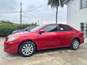 Toyota Corolla LE 4dr Sedan (1.8L 4cyl 4A) 2013 Red