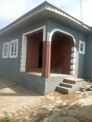 Photo - 2bdrm Bungalow in Lariken College for rent