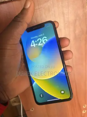 Apple iPhone X 64 GB Black
