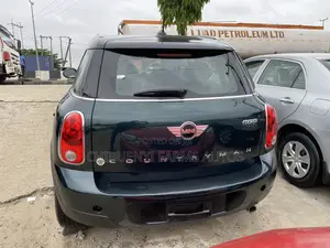 Mini Countryman Cooper FWD 2014 Green