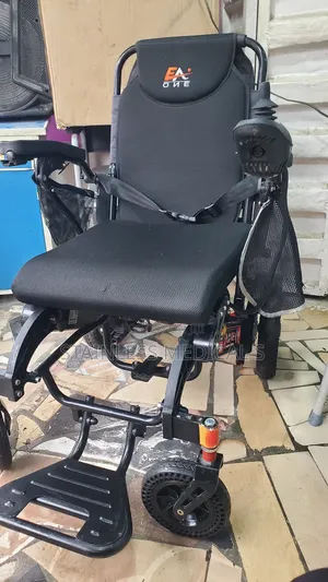 Sports Foldable Motorised Wheelchair