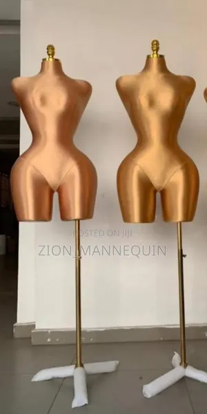 Pinable Bbl Mannequin