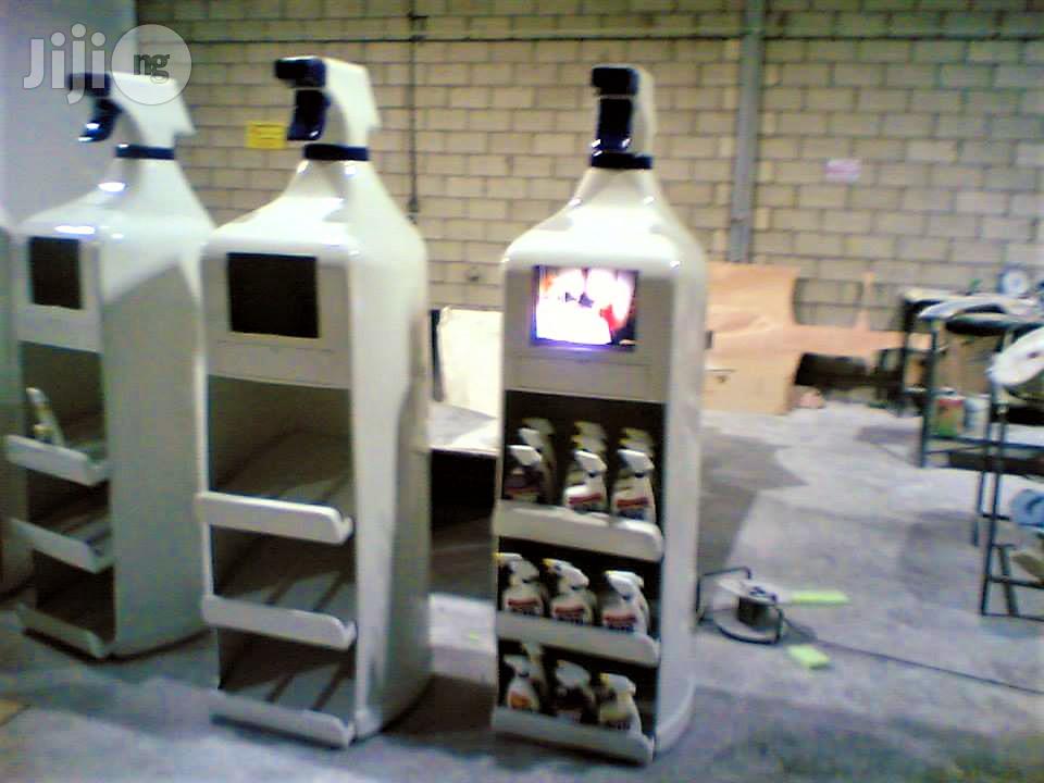 Fibreglass Advertisement And Display Models
