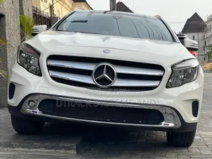 Mercedes-Benz GLA 250 2018 White