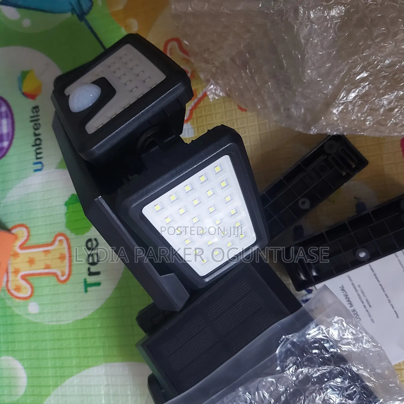 2 Pieces of 3 Heads Solar Lights
