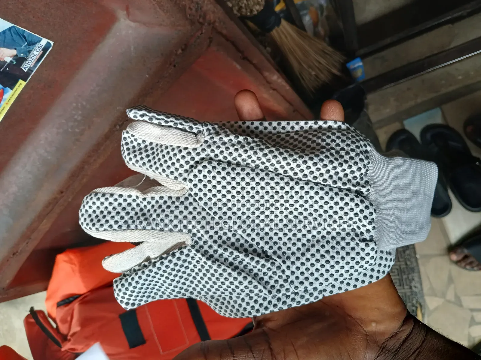 Leather Hand Gloves 14"