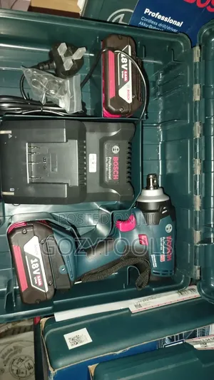 GDX 18v-400 Cordless Impact Wrench Machine