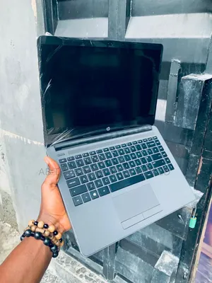 Photo - Laptop HP 245 G4 8GB AMD Ryzen 3 SSD 128GB