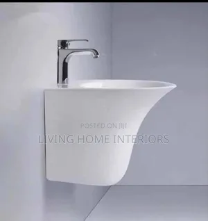 Luxury England Standard Hanging Basin