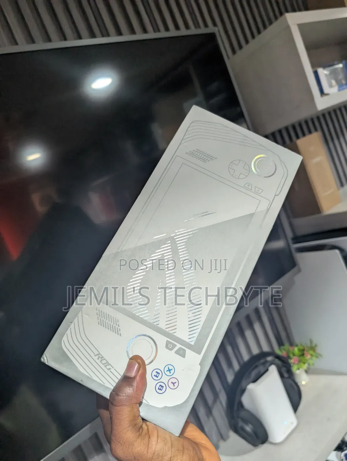 Asus Rog Ally Z1 Handheld Gaming/Computer Device