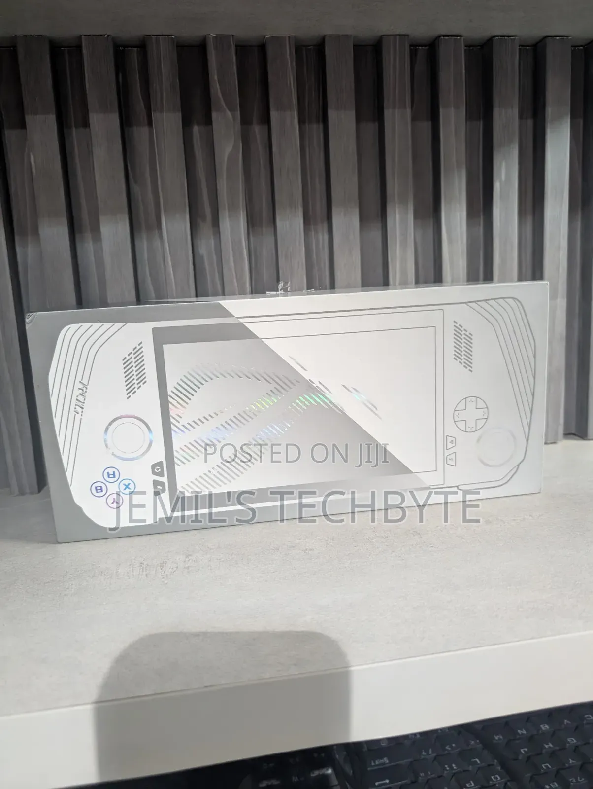 Asus Rog Ally Z1 Handheld Gaming/Computer Device