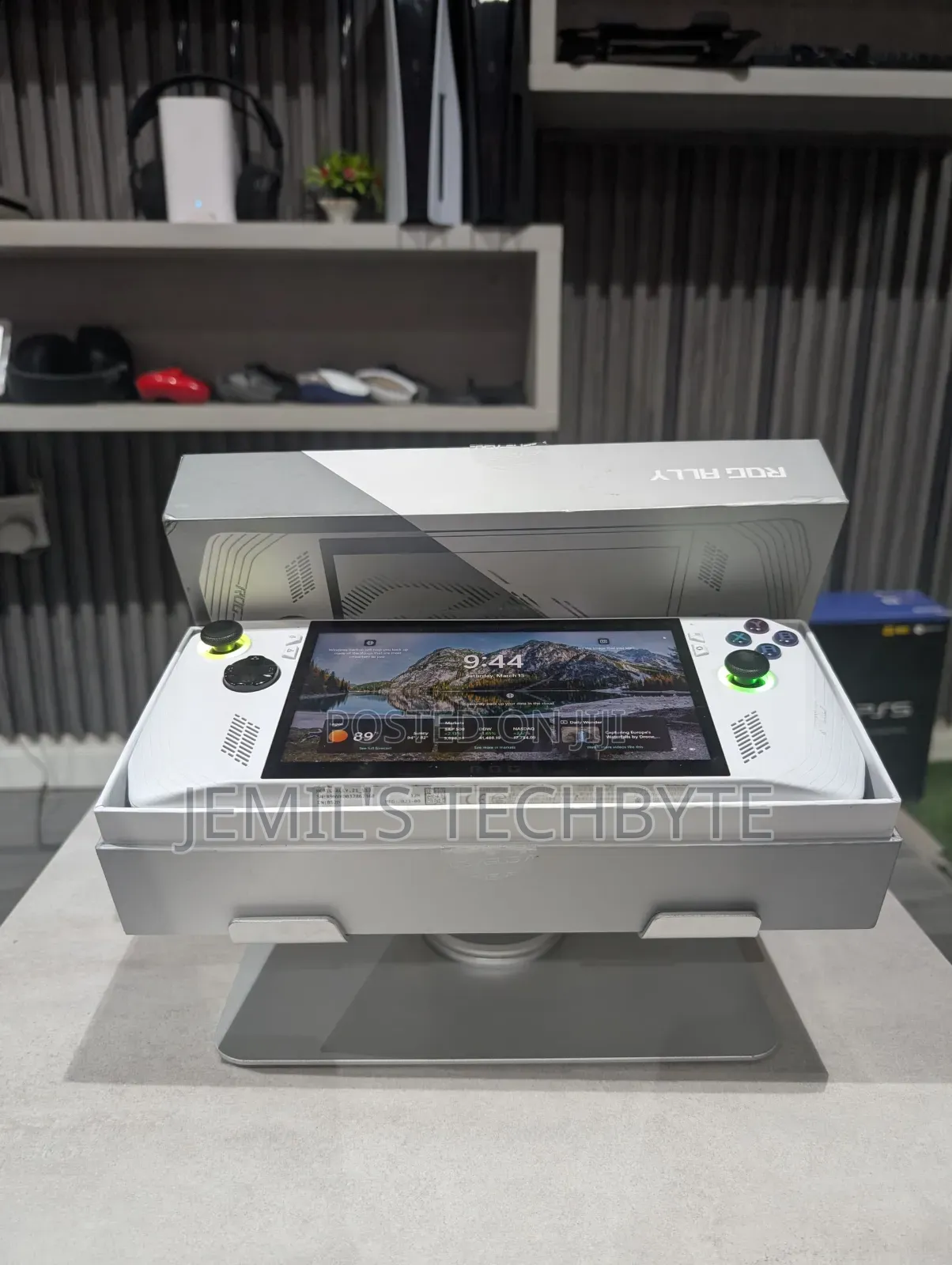 Asus Rog Ally Z1 Handheld Gaming/Computer Device