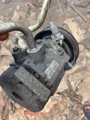 Ac Compressor for Toyota Matrix 2003 to 2007 Model
