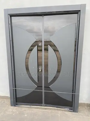 Photo - Luxury Door 5 by 7ft D Curve