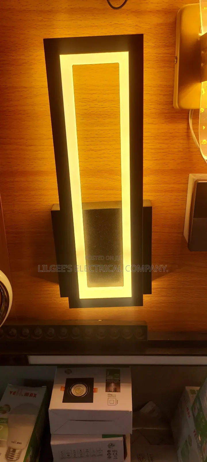 Black Body 3 Light Colours Led Wall Braket
