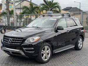 Mercedes-Benz M Class ML350 4MATIC 4dr SUV AWD (3.5L 6cyl 7A) 2015