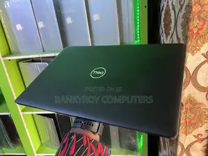 Laptop Dell Latitude 5580 8GB Intel Core I3 SSD 256GB