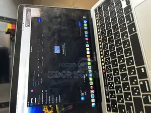 Photo - Laptop Apple MacBook Pro 2020 8GB Intel Core I5 SSHD (Hybrid) 250GB
