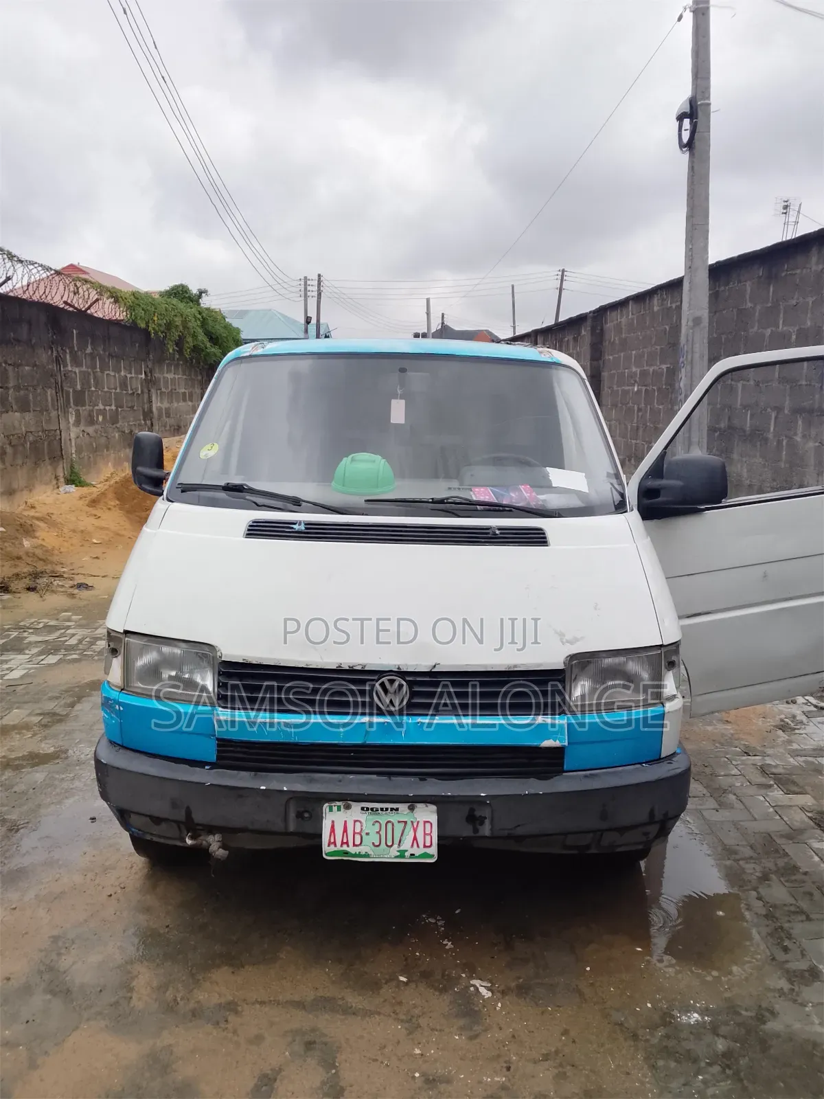 Volkswagen Transporter 2003 White