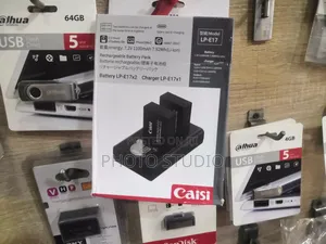 2-in-1 E17 Battery Charger