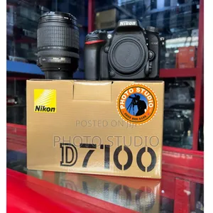 Nikon D7100