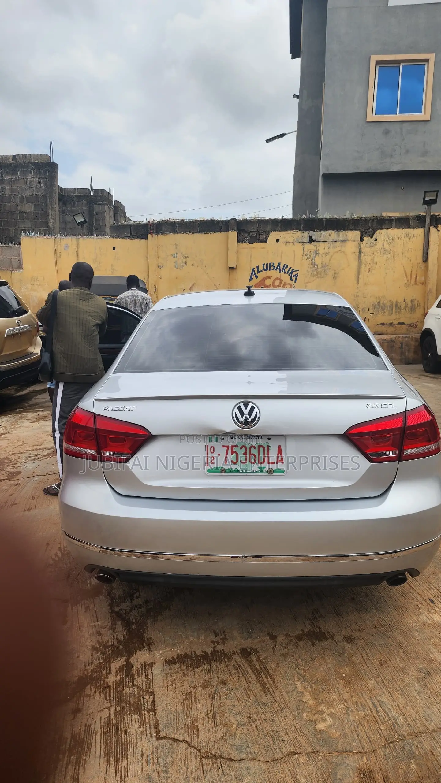 Volkswagen Passat 2013 Silver